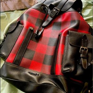 Nice Coach backpack bag for both men and women